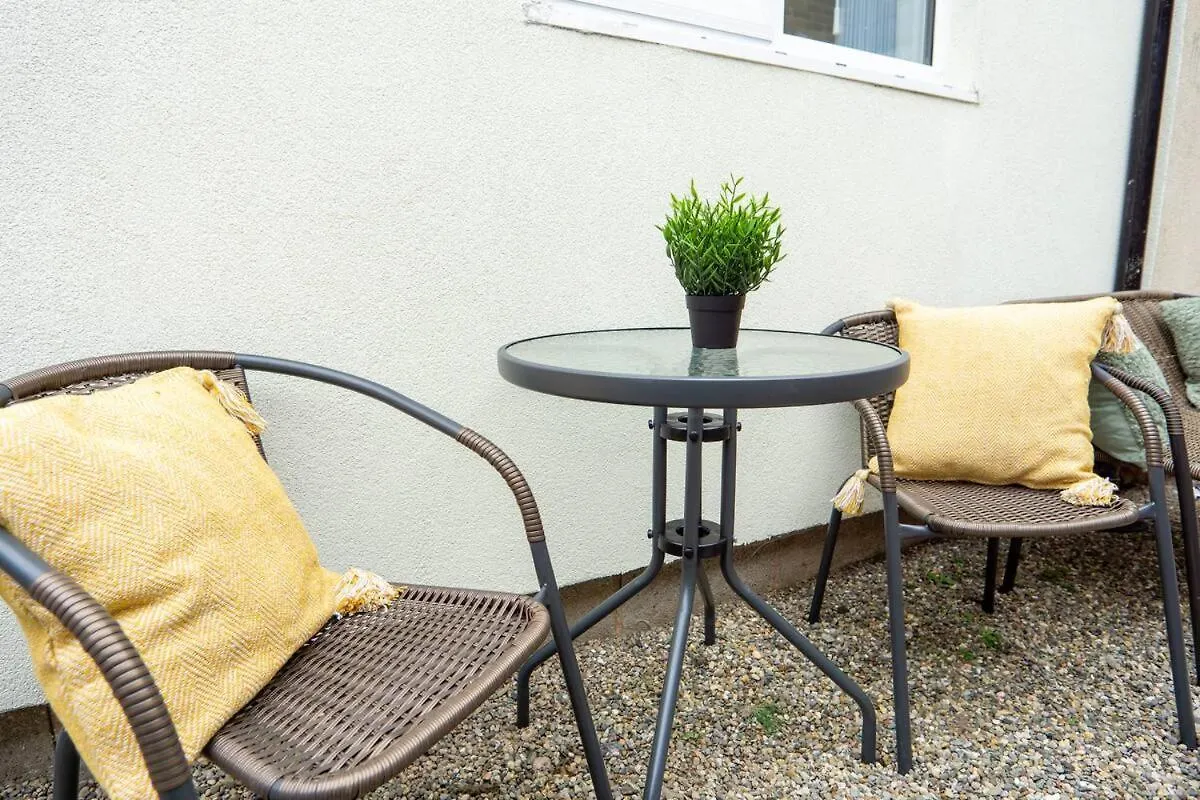 Feriehus Cedar House - Air Host & Stay Liverpool